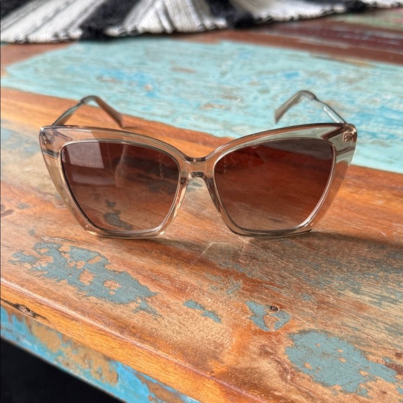 Diff Eyewear Accessories - DIFF Transparent Brown Cat-Eye Sunglasses - Women Accessories